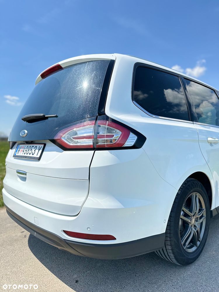 Ford Galaxy 2.0 EcoBlue Titanium - 6