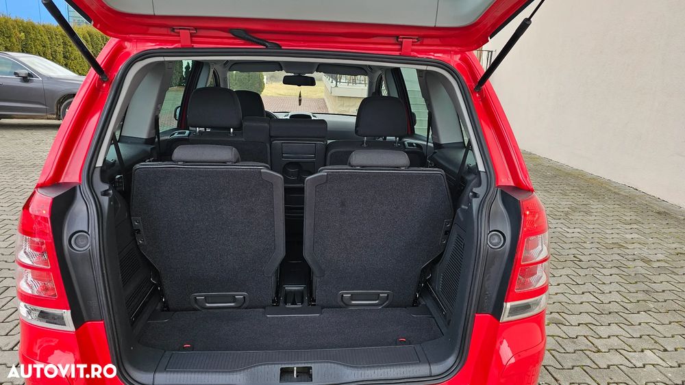 Opel Zafira 1.8 Easytronic Family Plus - 25