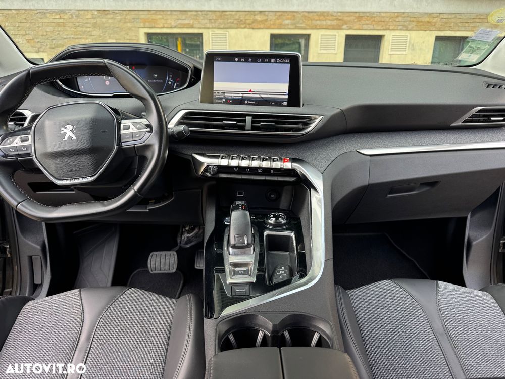 Peugeot 3008 1.6 BlueHDI S&S EAT6 Allure - 22