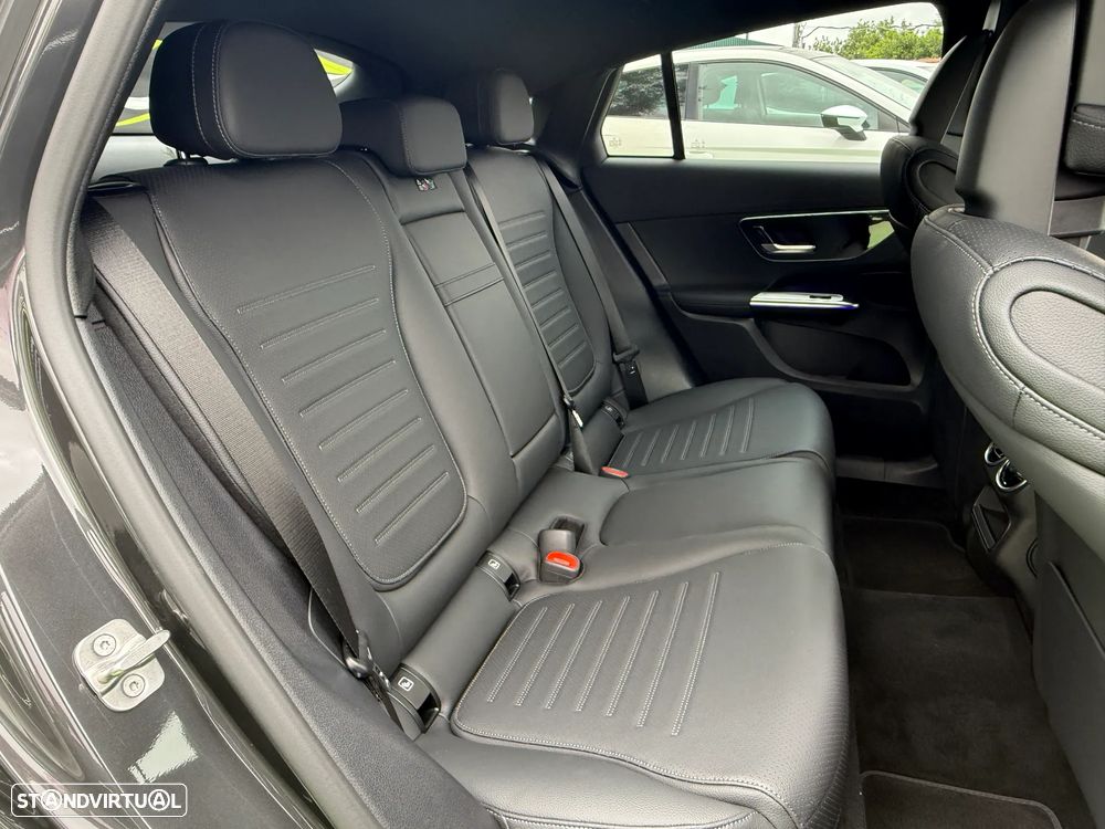 Mercedes-Benz GLC 300 de 4Matic - 29