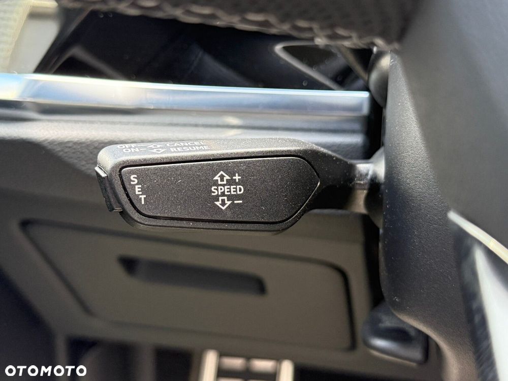 Audi Q3 - 24