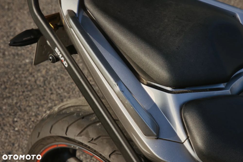 Yamaha FZ - 14