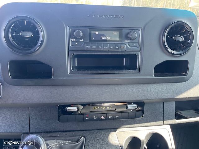 Mercedes-Benz SPRINTER 150cv CONTENTOR PLATAFORMA - 11
