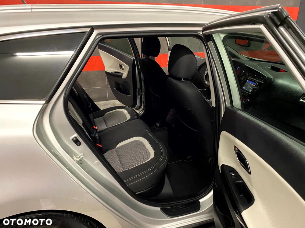 Kia Ceed 1.6 GDI Platinum Edition - 26