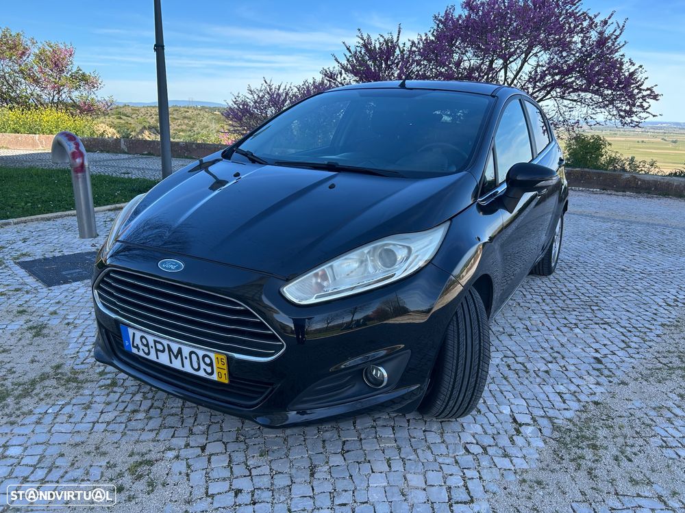 Ford Fiesta 1.0 T EcoBoost Titanium PowerShift - 3