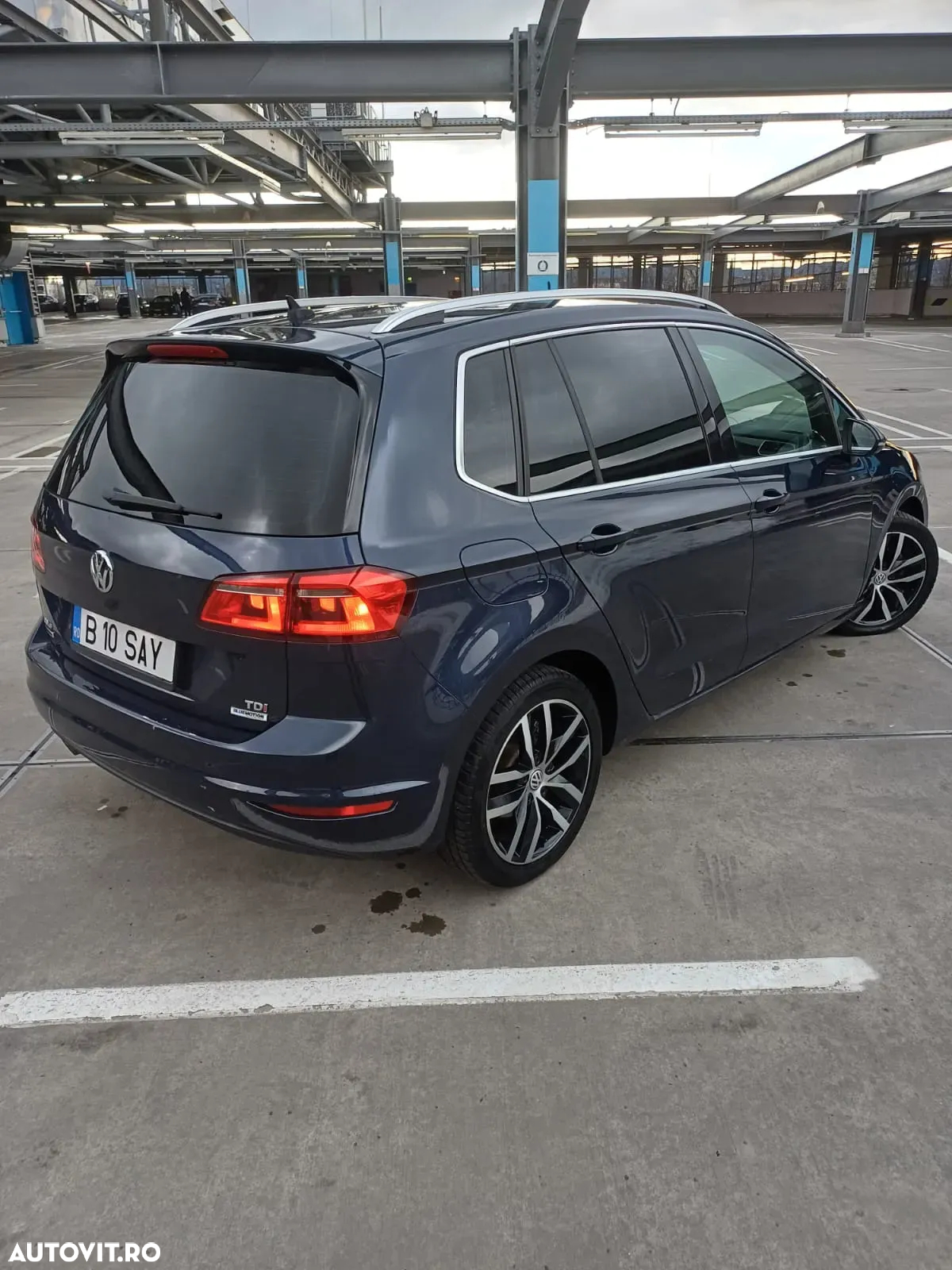 Volkswagen Golf Sportsvan 1.6 TDI (BlueMotion Technology) DSG Comfortline - 3