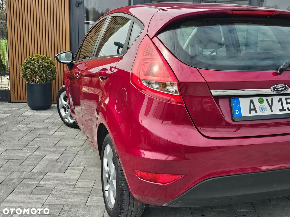 Ford Fiesta 1.25 Titanium - 34