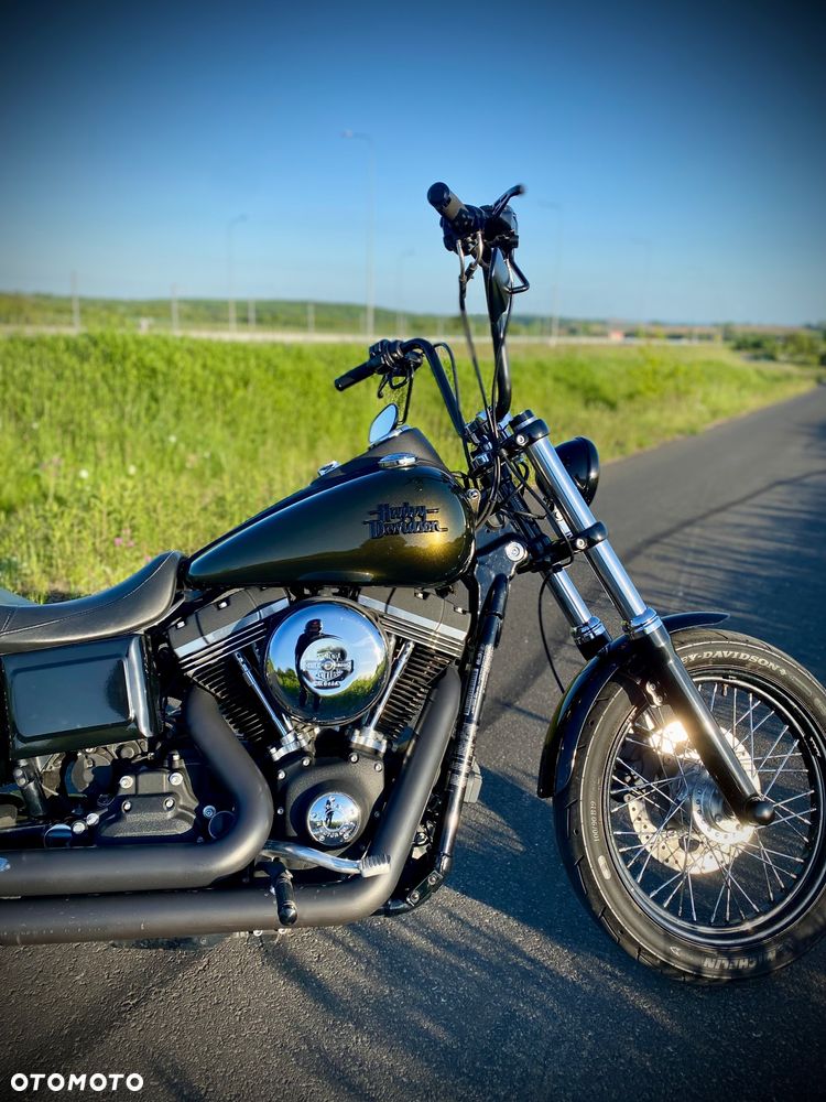 Harley-Davidson Dyna Street Bob - 3