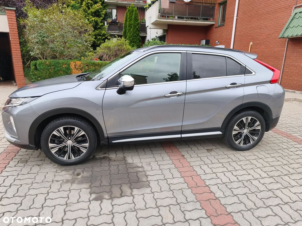 Mitsubishi Eclipse Cross 1.5 T GPF Intense Pro CVT 4WD - 3