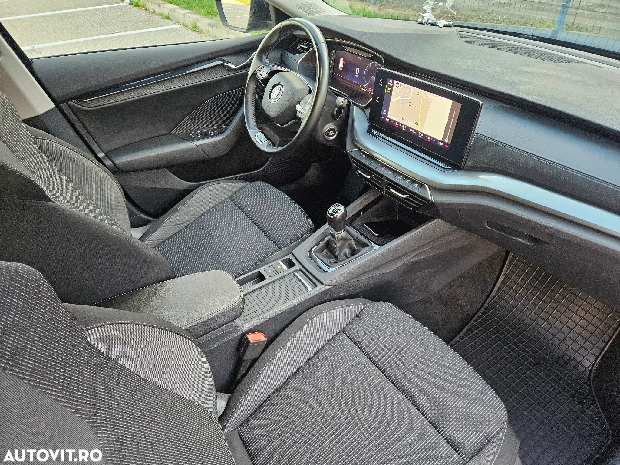 Skoda Octavia 2.0 TDI Style - 6