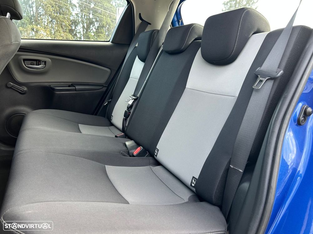 Toyota Yaris - 35