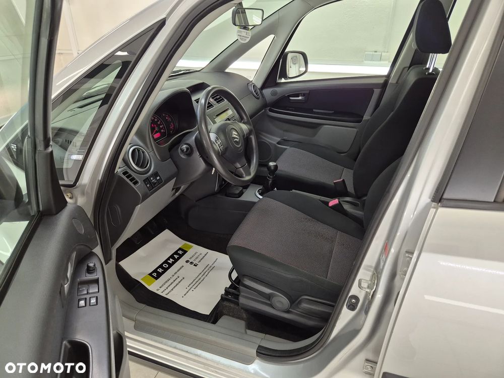 Suzuki SX4 1.6 VVT 4x4 Comfort - 20