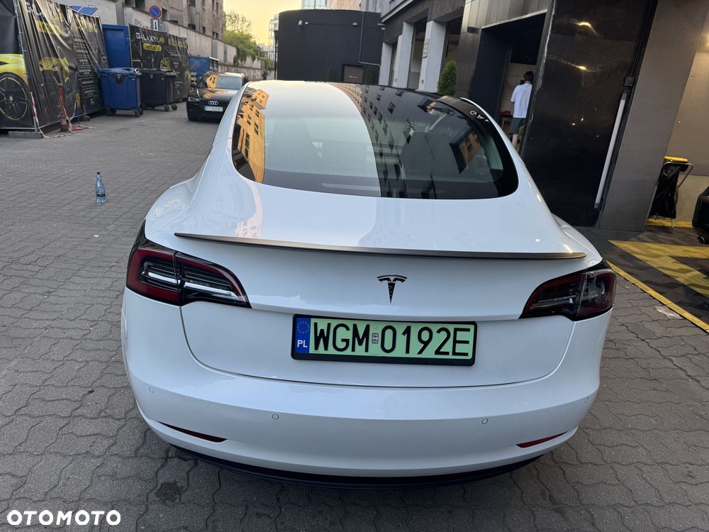 Tesla Model 3 Standard Range Plus - 17