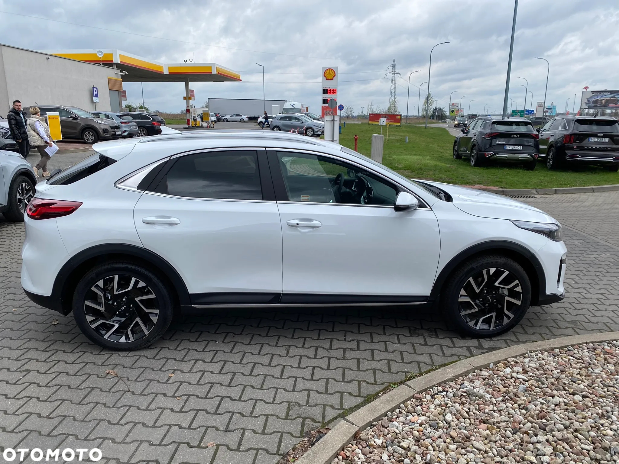 Kia XCeed - 6
