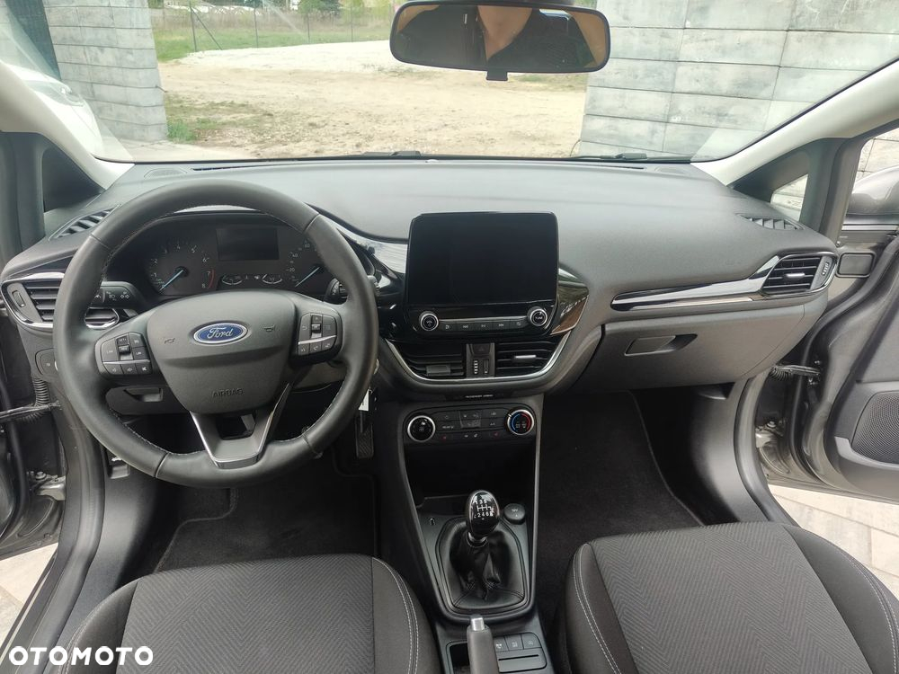 Ford Fiesta 1.0 EcoBoost S&S TITANIUM - 17