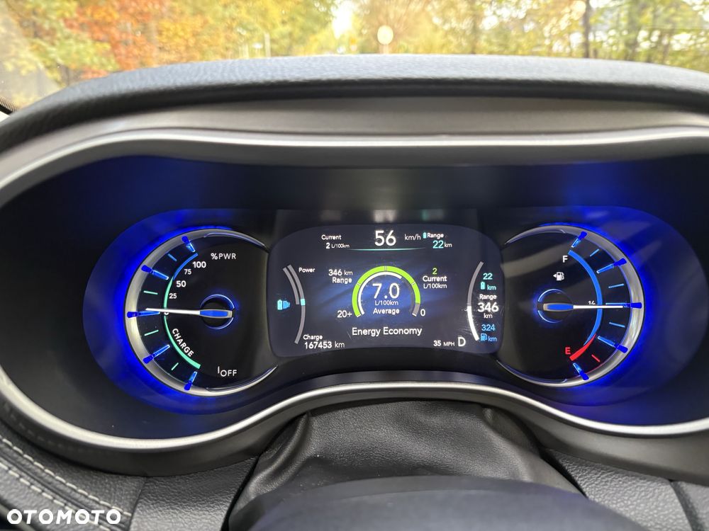 Chrysler Pacifica - 9