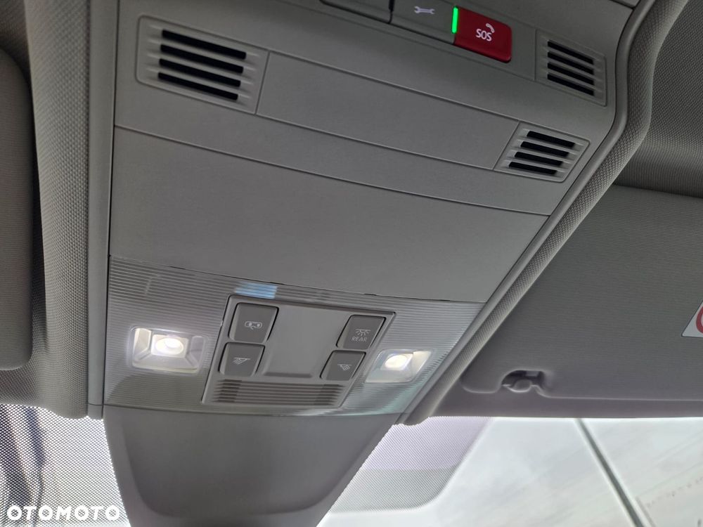 Volkswagen Tiguan 2.0 TDI SCR Elegance DSG - 28