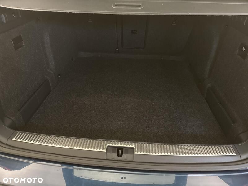 Skoda Superb 2.0 TSI Ambition DSG - 23