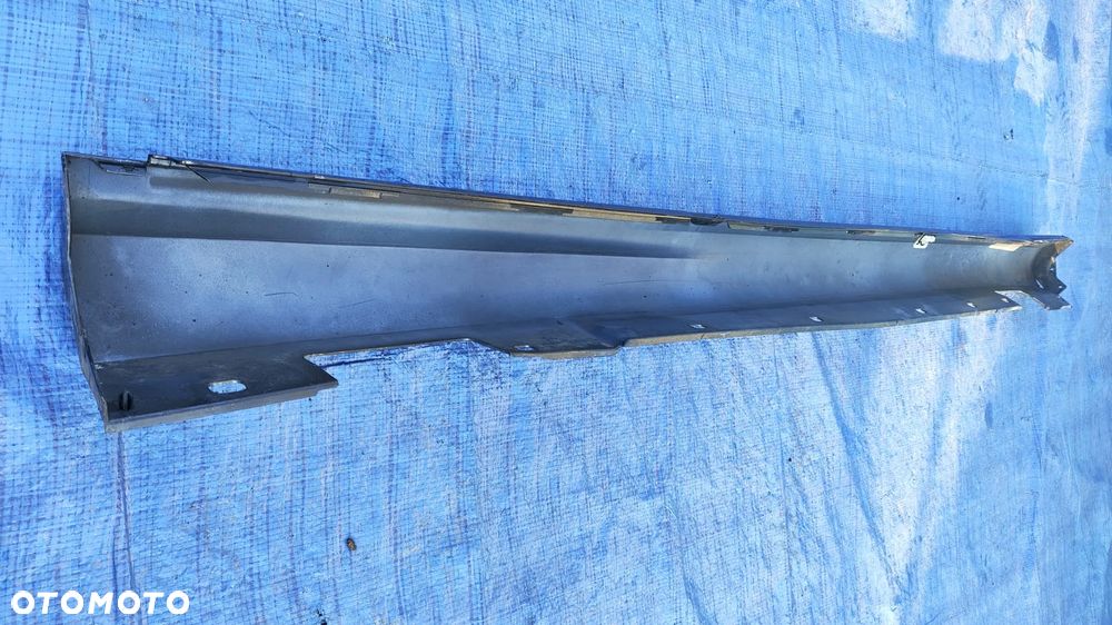 LISTWA NAKŁADKA PROGOWA PRÓG LEWY CZARNA A2046981354 MERCEDES W204 AMG SEDAN KOMBI - 7