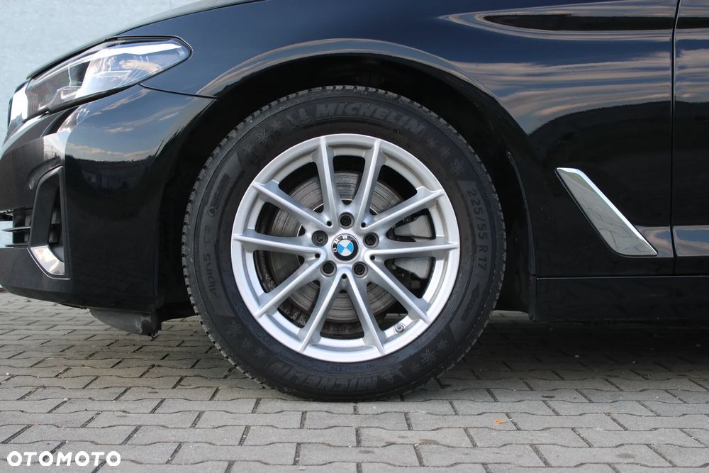 BMW Seria 5 520d xDrive Business Edition sport - 11