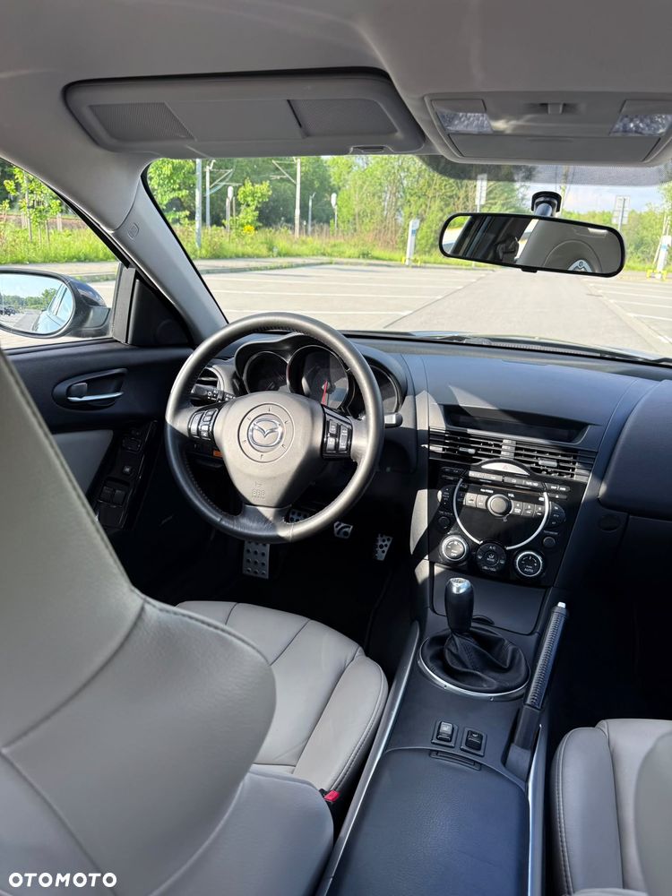 Mazda RX-8 - 34