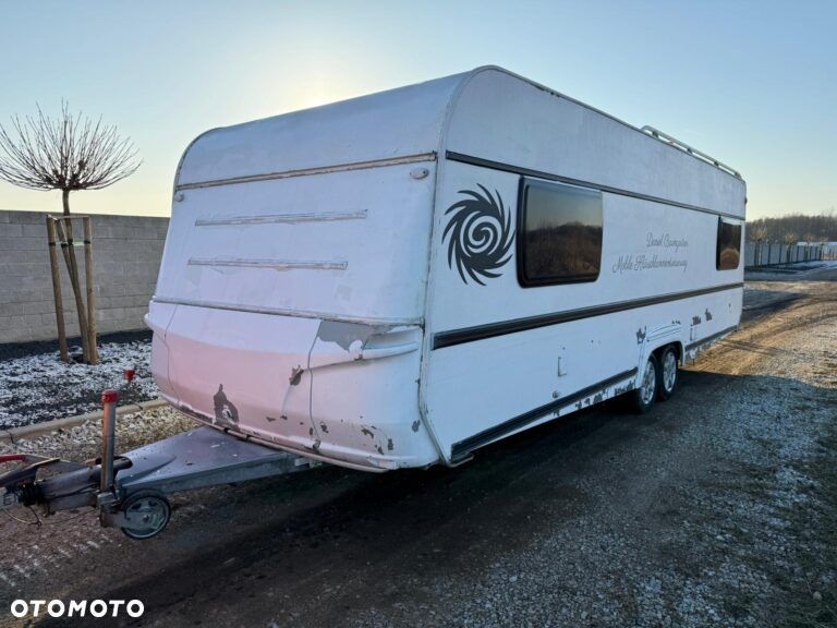 Fendt Uni-Caravan Diamant 700 DFS - 2