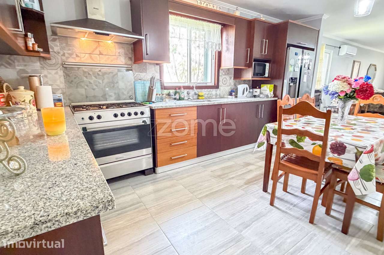 Moradia T4 Térrea com garagem e vista mar - Grande imagem: 4/37