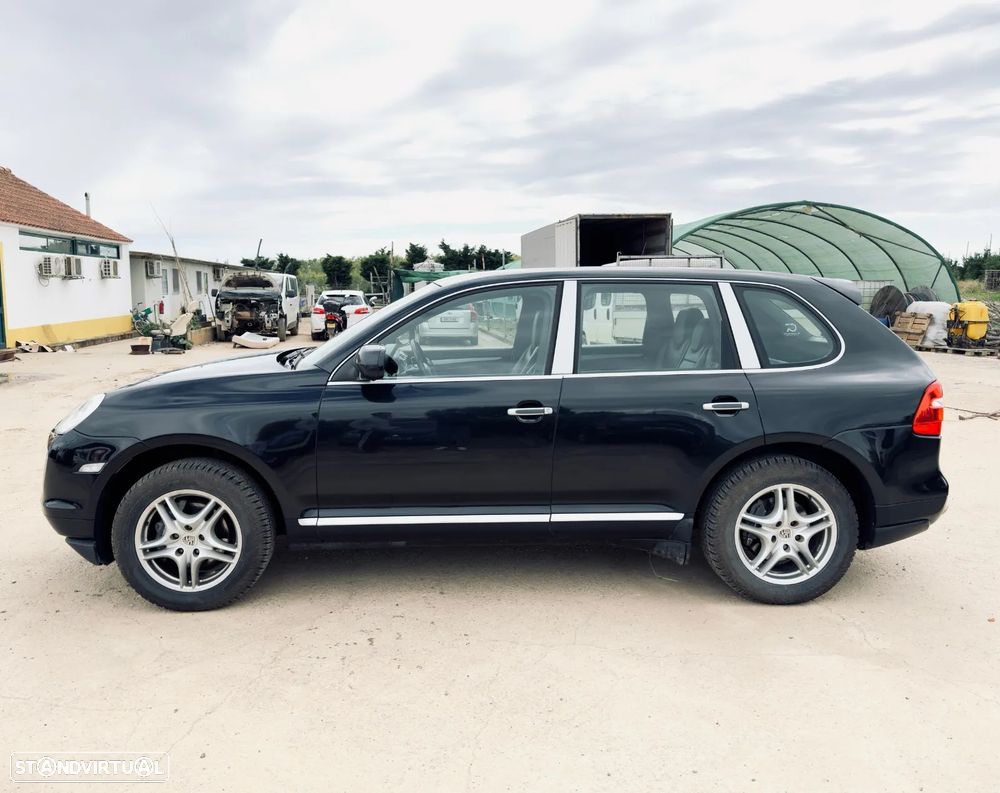 Porsche Cayenne Tiptronic - 3