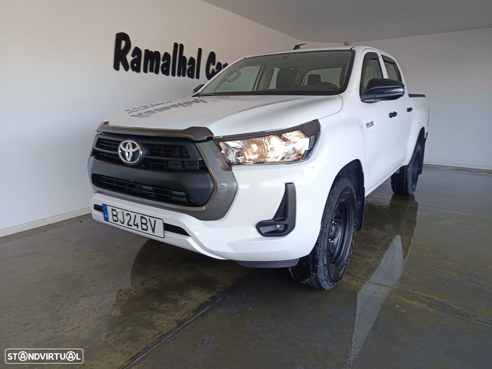 Toyota Hilux 2.4 D-4D 4WD CD CM - 7