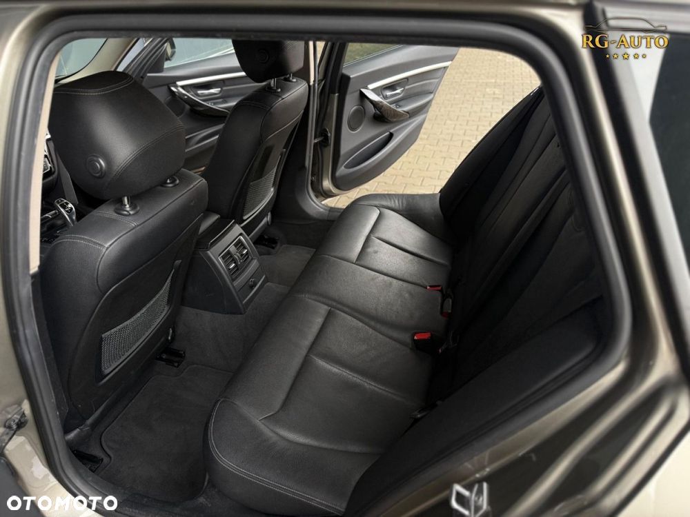 BMW Seria 3 - 26