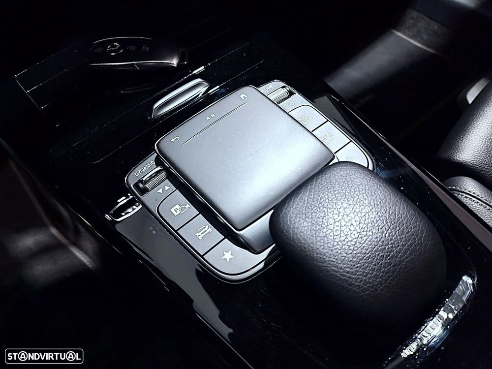 Mercedes-Benz A 180 Limousine d Progressive Aut. - 18