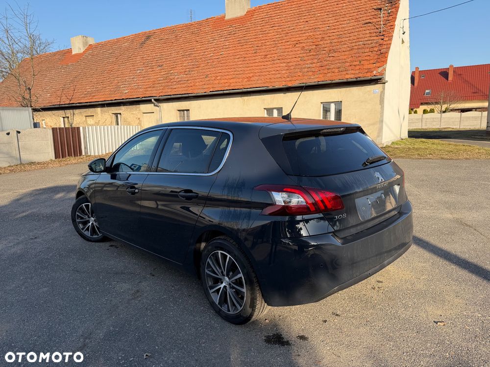 Peugeot 308 - 5