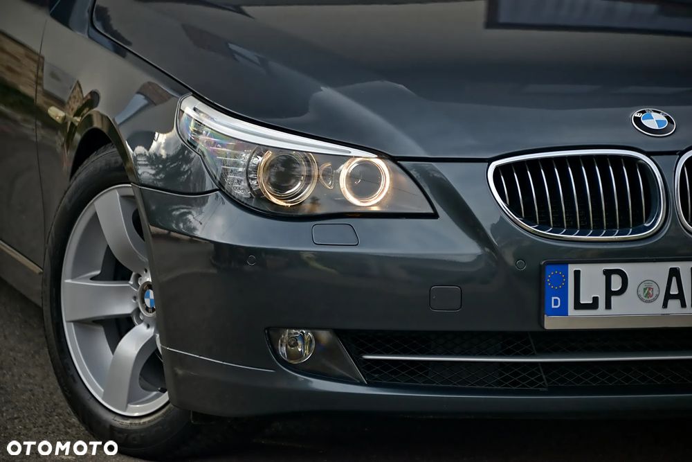 BMW Seria 5 530d Edition Exclusive - 11