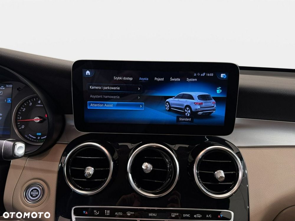 Mercedes-Benz GLC - 21