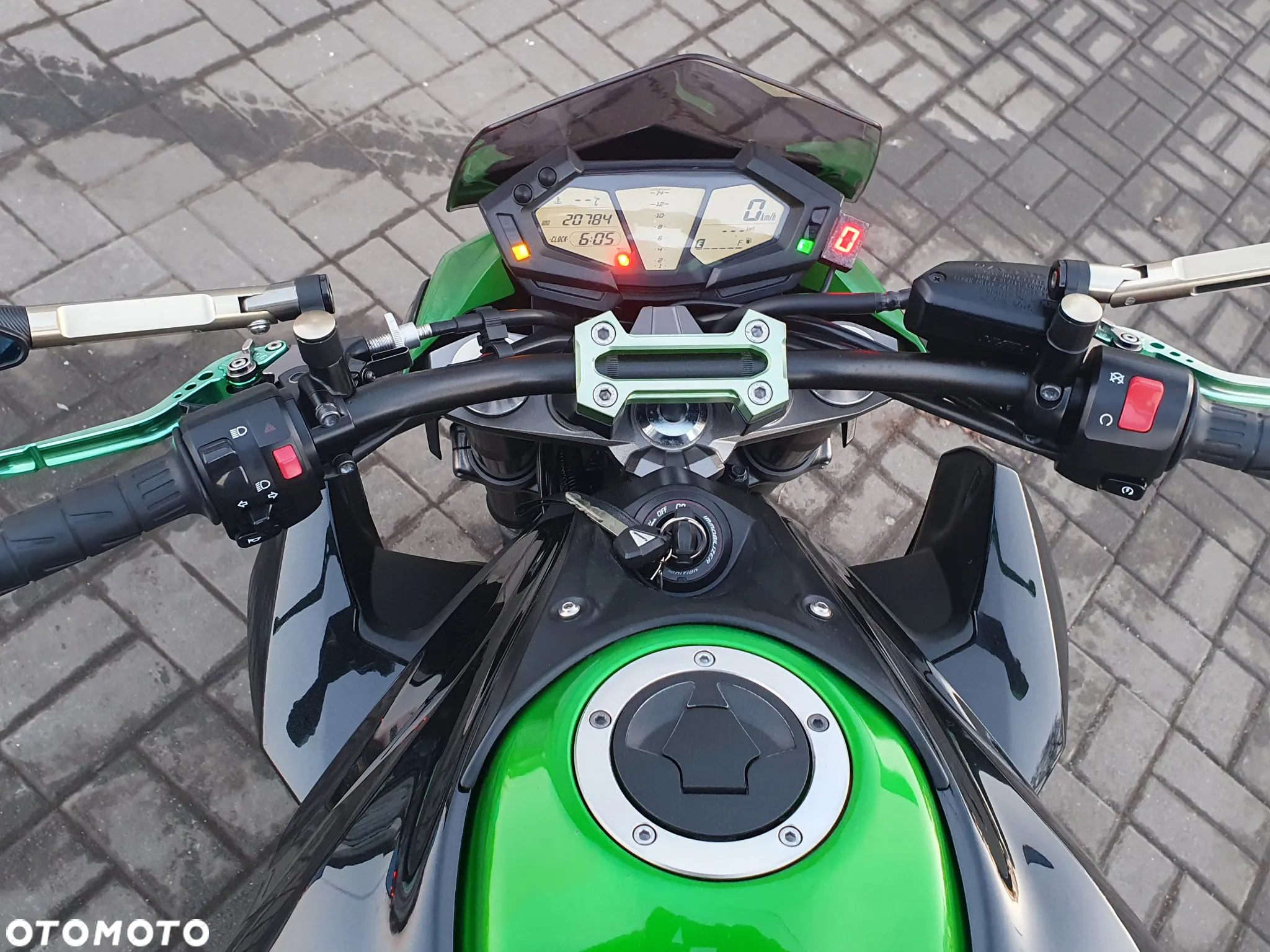 Kawasaki Z - 6