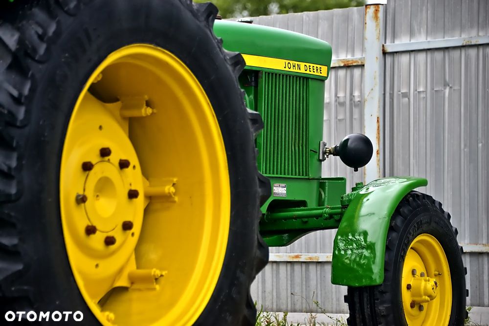 John Deere 2030 S - 10