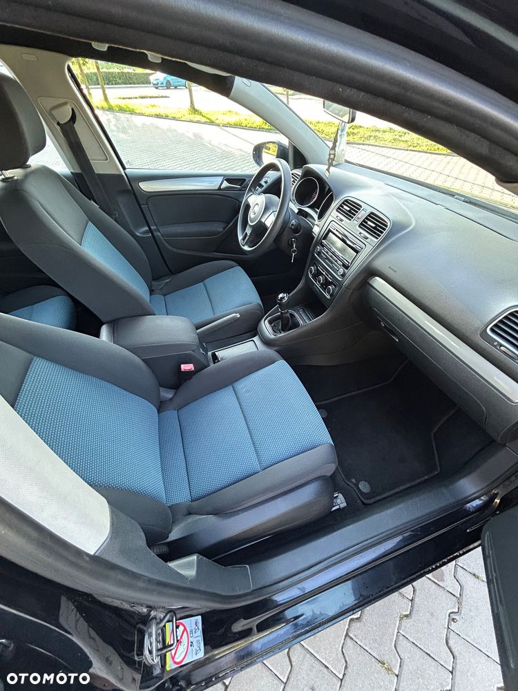 Volkswagen Golf 1.6 TDI DPF BlueMotion Technology Style - 4