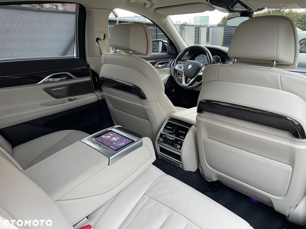 BMW Seria 7 730d xDrive - 19