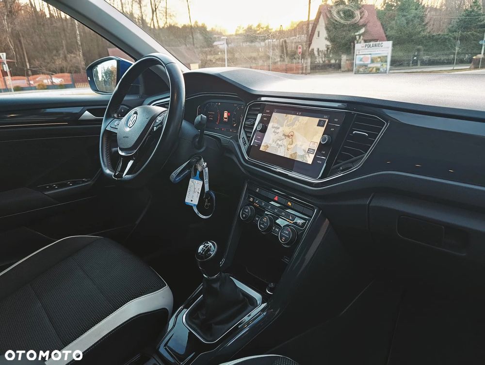 Volkswagen T-Roc 1.5 TSI ACT Premium - 35