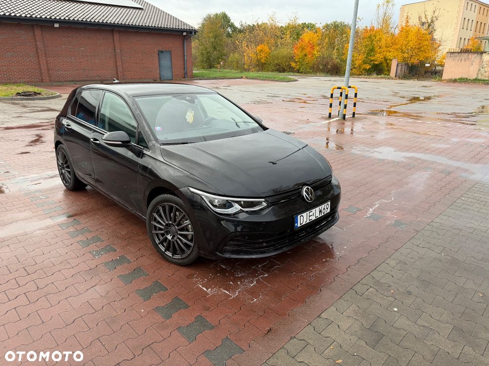 Volkswagen Golf - 6