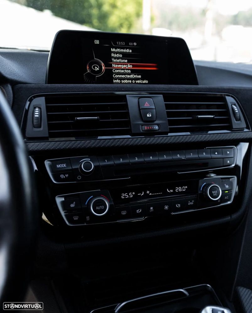 BMW 318 d Auto Pack M - 11