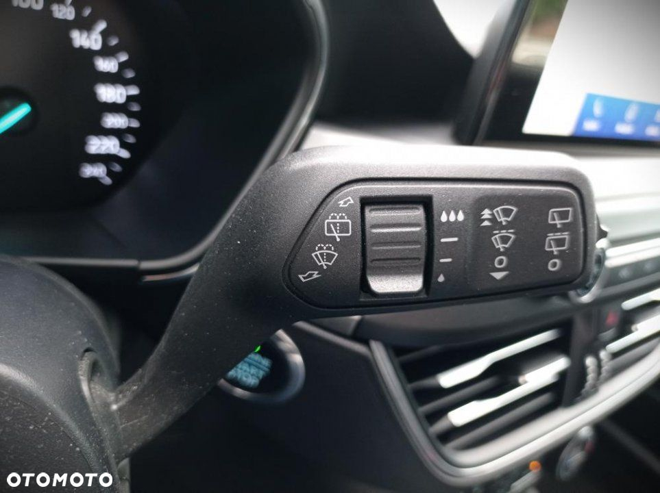 Ford Focus - 19