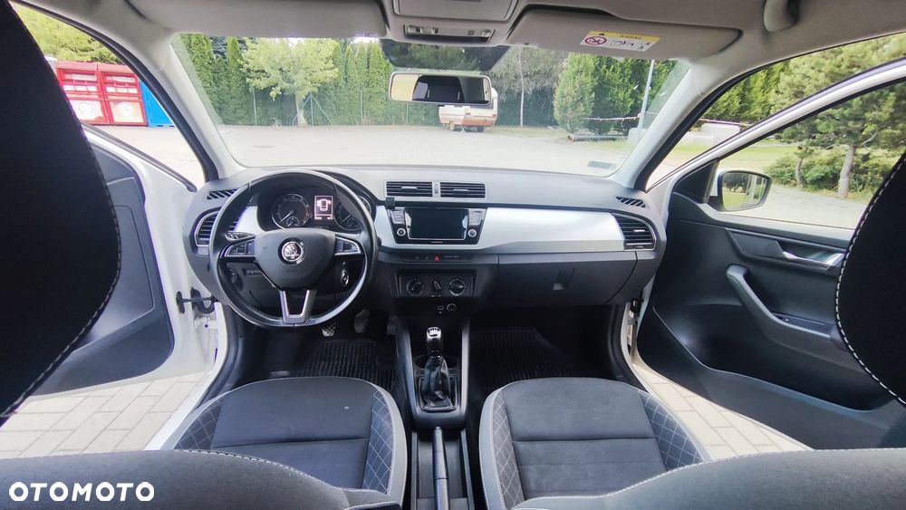 Skoda Fabia 1.0 TSI Ambition - 2
