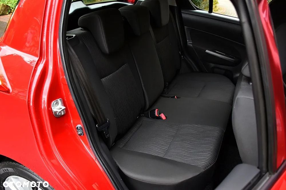 Suzuki Swift 1.2 Premium - 35