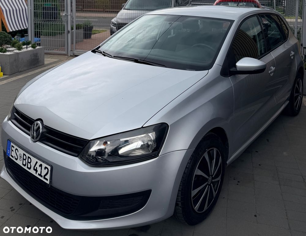 Volkswagen Polo 1.2 Blue Motion Technology Team - 28
