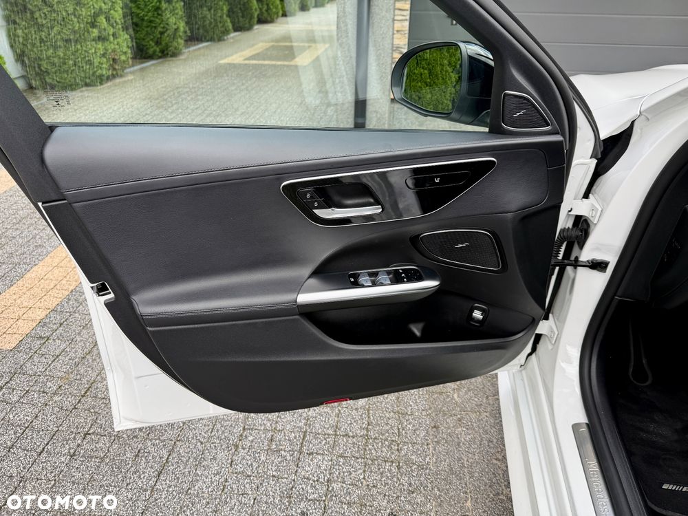 Mercedes-Benz Klasa C 220 d 9G-TRONIC AMG Line - 10
