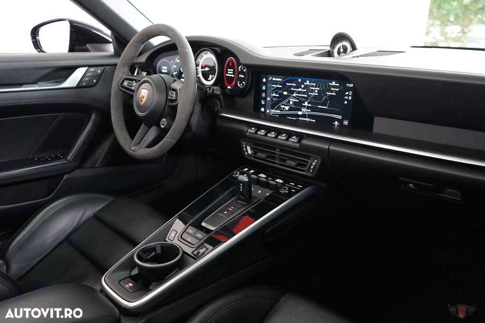 Porsche 911 Carrera 4S PDK - 9