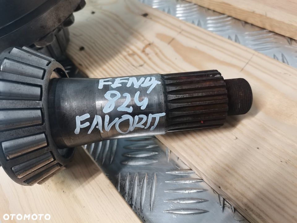 Fendt 824 Turboshift {Dyferencjał 12X38} - 6