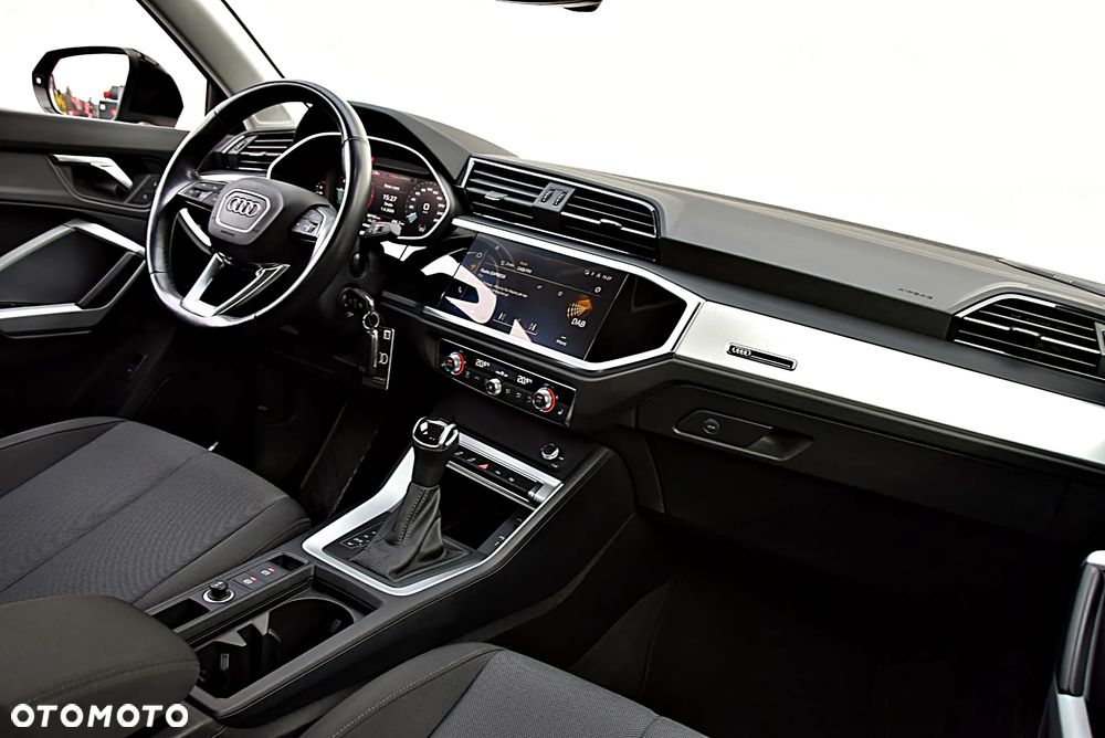 Audi Q3 35 TFSI S tronic - 23