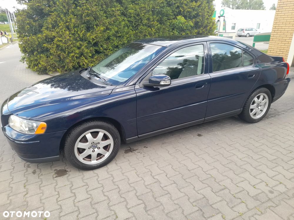 Volvo S60 2.4 Momentum - 2